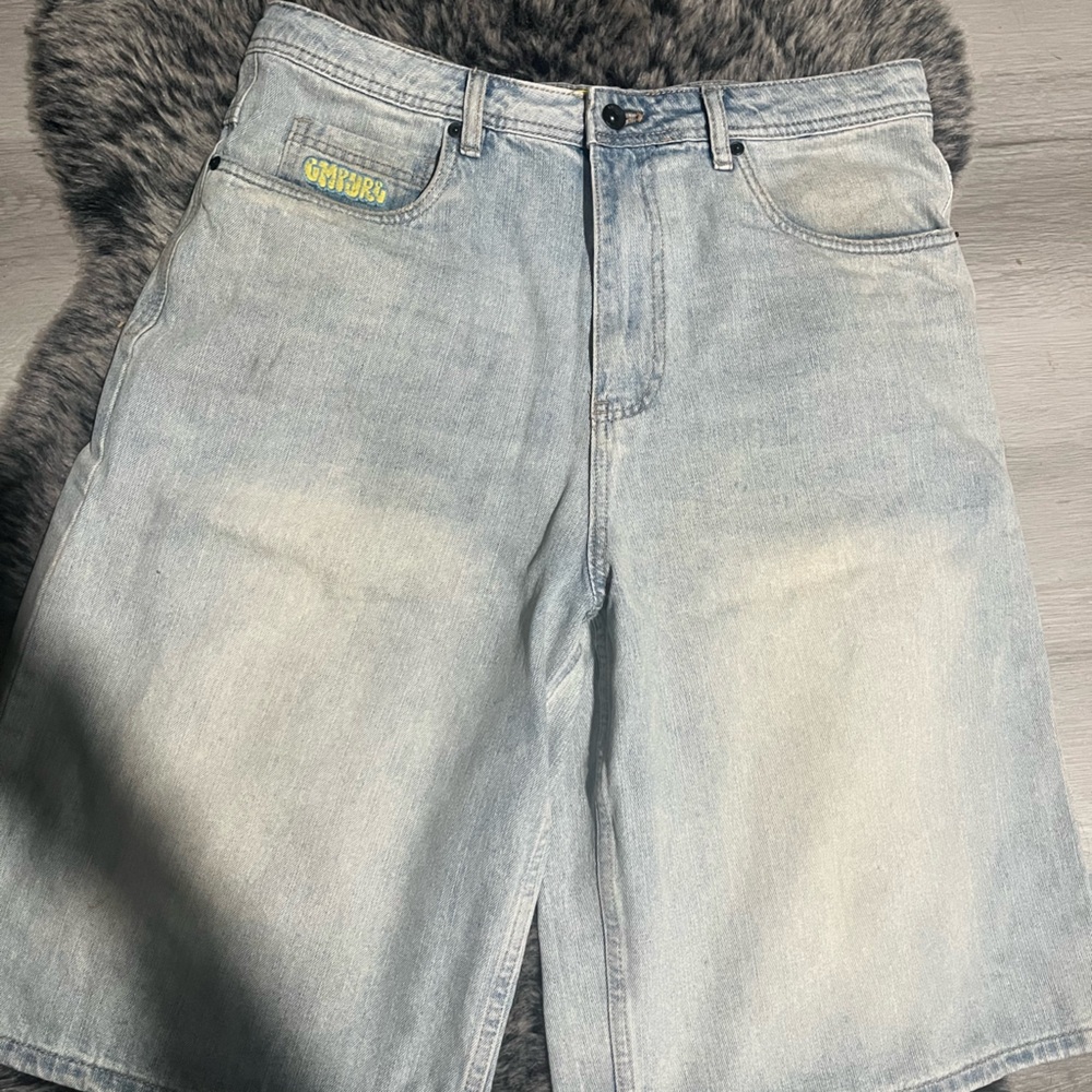 Empyre Light Wash Relaxed Jeans